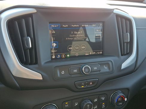 Certified 2023 GMC Terrain SLE w/ Driver Convenience Package image 16