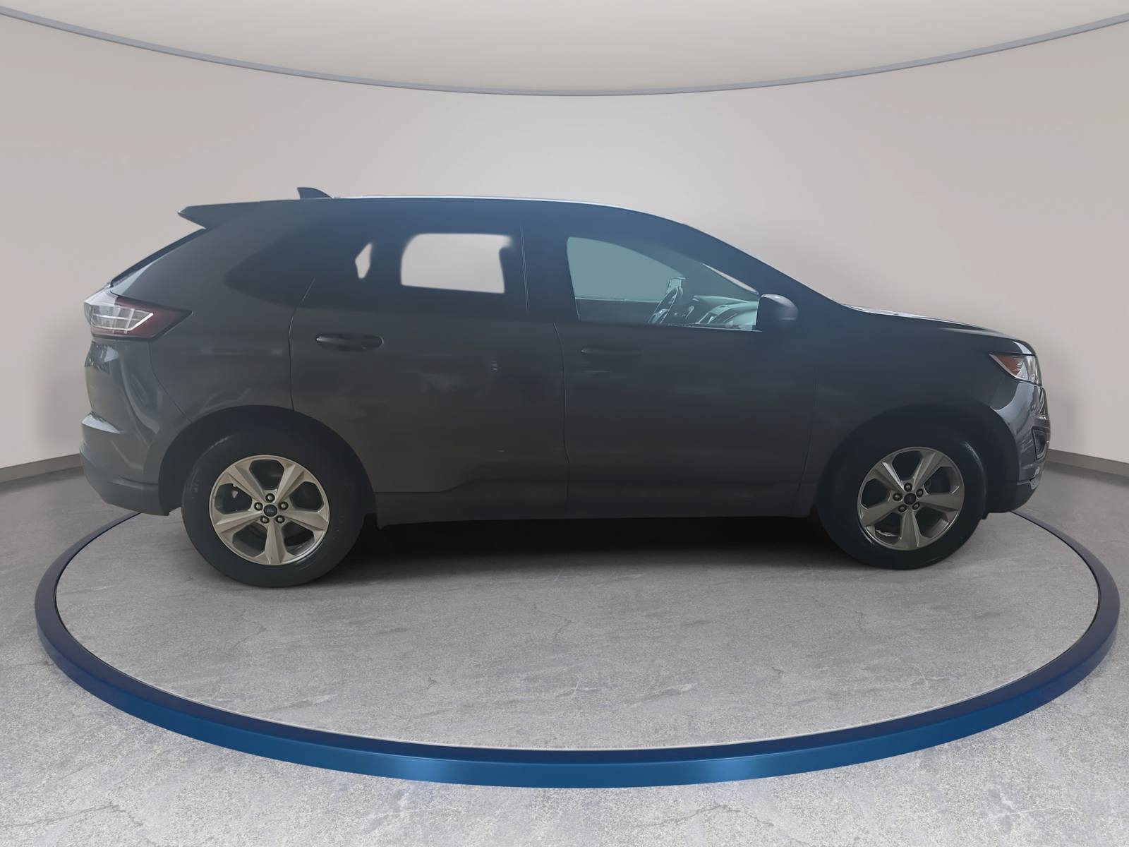 Used 2016 Ford Edge SE FWD image 4