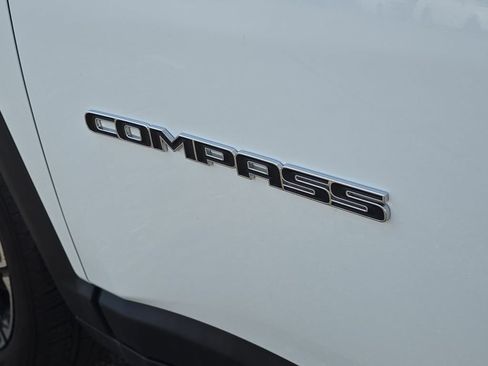 Used 2024 Jeep Compass Limited AWD/4WD image 36