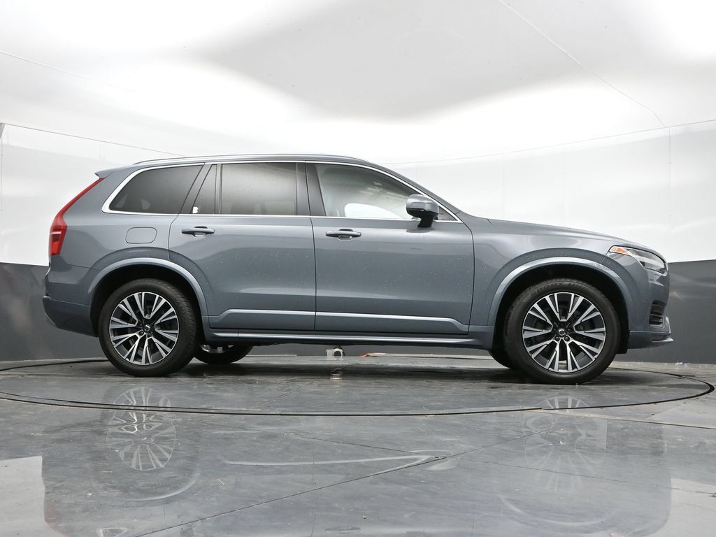 Used 2022 Volvo XC90 T6 Momentum w/ Climate Package AWD/4WD image 41