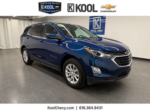 Used 2020 Chevrolet Equinox LT w/ Driver Convenience Package AWD/4WD image 1