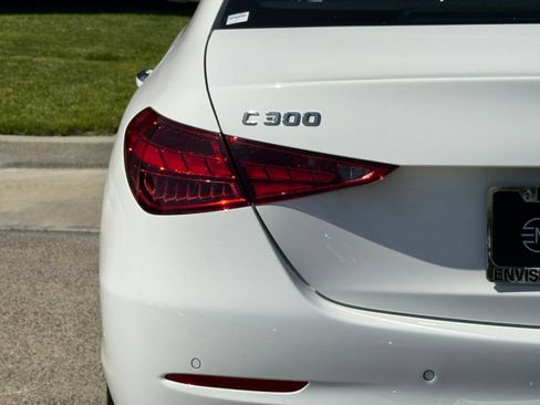 Used 2024 Mercedes-Benz C 300 4MATIC Sedan image 11
