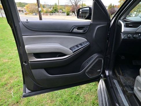 Used 2015 Chevrolet Suburban LT w/ Max Trailering Package image 15