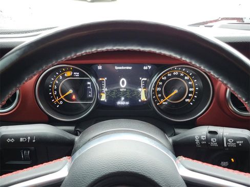 Used 2023 Jeep Wrangler Unlimited Rubicon w/ Cold Weather Group image 24