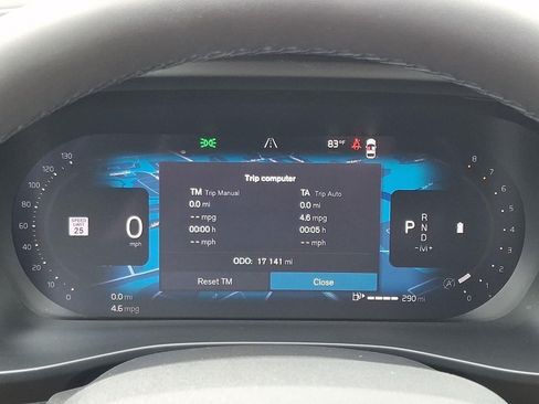 Certified 2024 Volvo XC40 B5 Plus w/ Climate Package AWD/4WD image 22