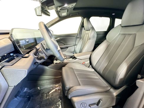 New 2027 Audi Q6 e-tron Premium Plus image 17