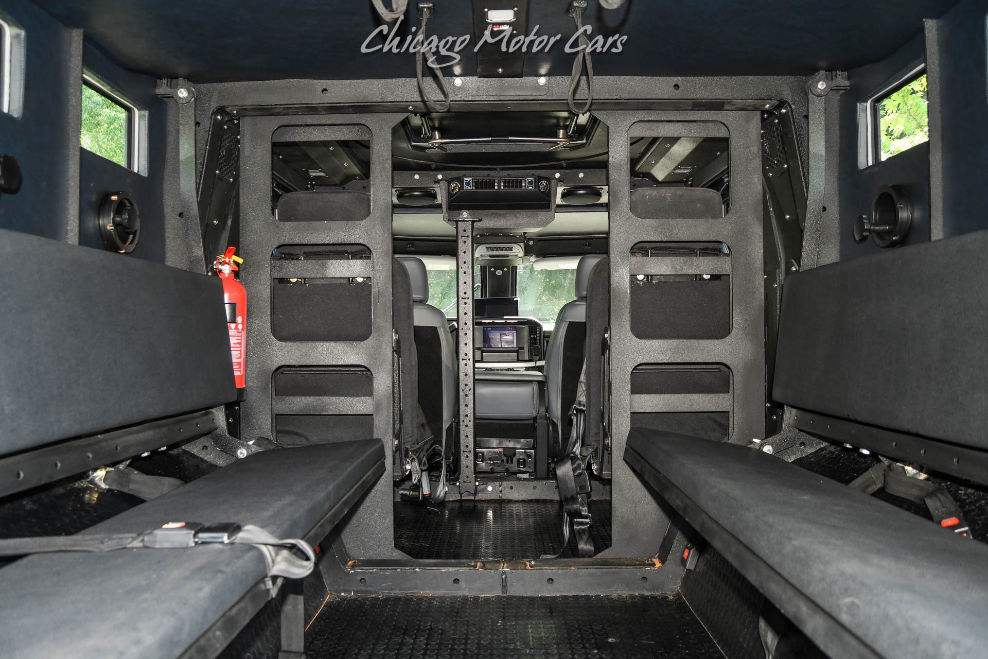 Used 2024 Ford F550 4x4 Regular Cab Super Duty image 25