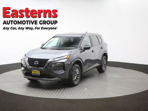 Used 2023 Nissan Rogue S AWD/4WD image 55