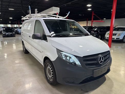 Used 2019 Mercedes-Benz Metris image 8