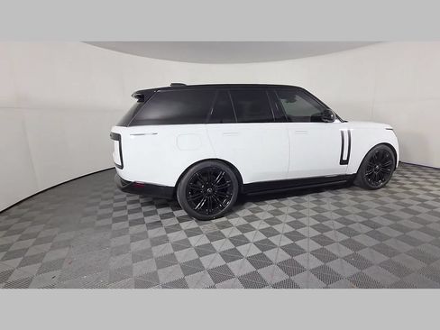 Used 2024 Land Rover Range Rover SE AWD/4WD image 38