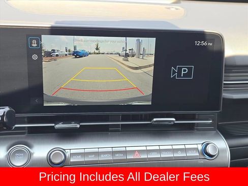 Certified 2025 Hyundai Kona SEL AWD/4WD image 17