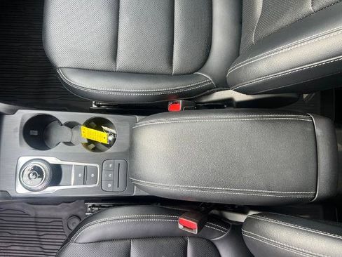 Certified 2022 Ford Escape Titanium w/ Class II Trailer Tow Package image 25