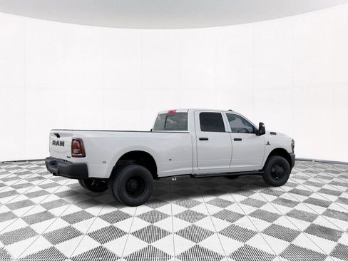 New 2026 RAM 3500 Tradesman AWD/4WD image 6