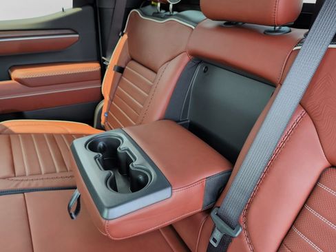 New 2026 GMC Sierra 1500 Denali Ultimate AWD/4WD image 38