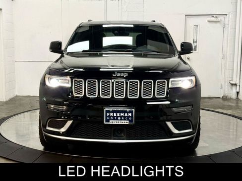 Used 2017 Jeep Grand Cherokee Summit w/ Platinum Series Group AWD/4WD image 3