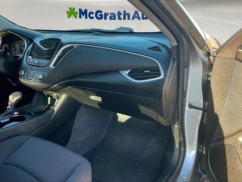 Used 2023 Chevrolet Malibu RS image 27