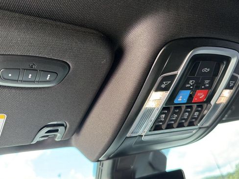 Used 2025 RAM 1500 Rebel w/ G/T Package AWD/4WD image 16