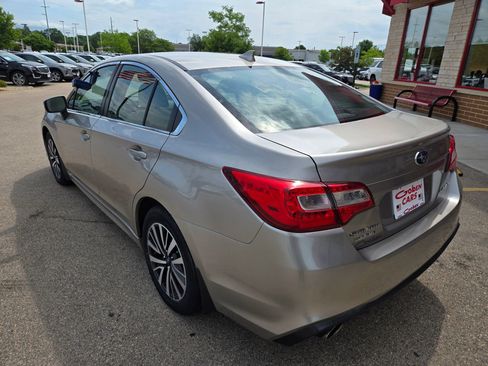 Used 2019 Subaru Legacy 2.5i Premium AWD/4WD image 6