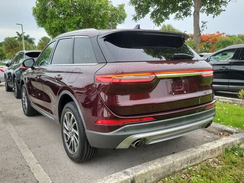 Certified 2021 Lincoln Corsair FWD image 4