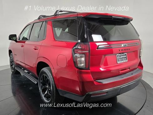 Used 2022 Chevrolet Tahoe Z71 w/ Luxury Package AWD/4WD image 6