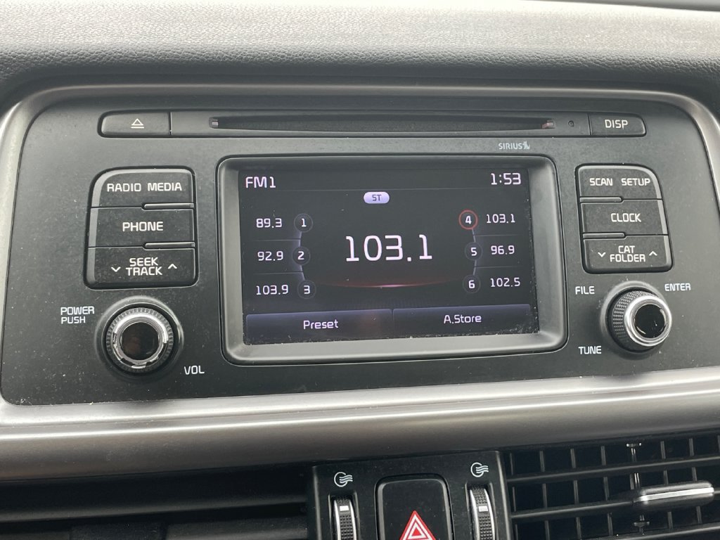 Used 2016 Kia Optima LX FWD image 29