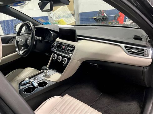 Used 2022 Genesis G70 3.3T w/ Sport Advanced Package AWD/4WD image 14