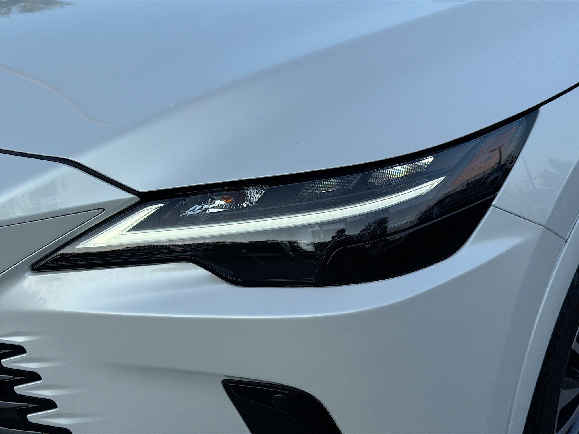 Used 2023 Lexus RX 350 Premium Plus w/ Cold Area Package AWD/4WD image 9