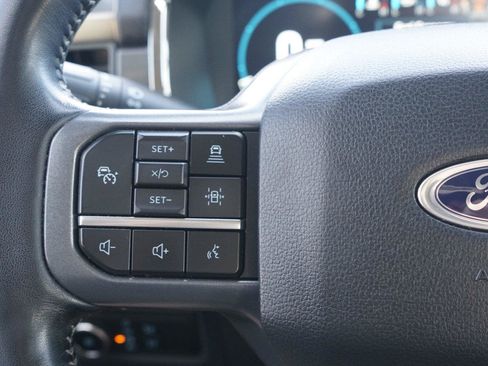 Used 2023 Ford F150 Lariat w/ Equipment Group 502A High AWD/4WD image 17