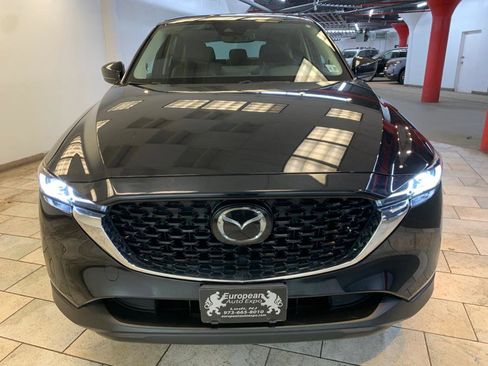 Used 2022 MAZDA CX-5 AWD 2.5 S w/ Premium Package image 3