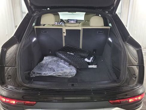 Used 2023 Audi Q5 2.0T Prestige AWD/4WD image 13