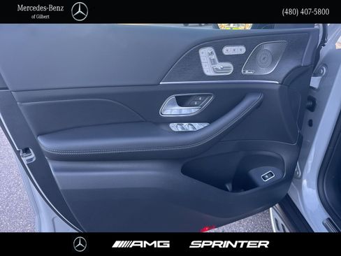 New 2026 Mercedes-Benz GLS 450 4MATIC image 12