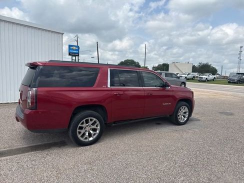 Used 2015 GMC Yukon XL SLT w/ HD Trailering Package RWD image 6