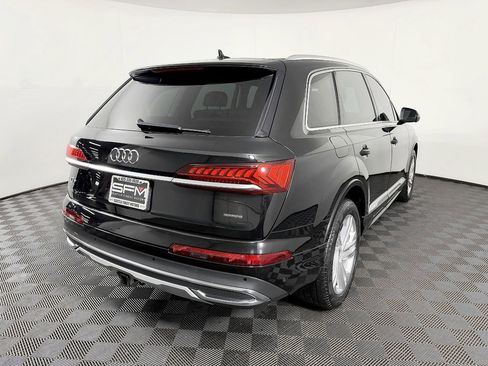 Used 2022 Audi Q7 3.0T Premium Plus w/ Premium Plus Package AWD/4WD image 9