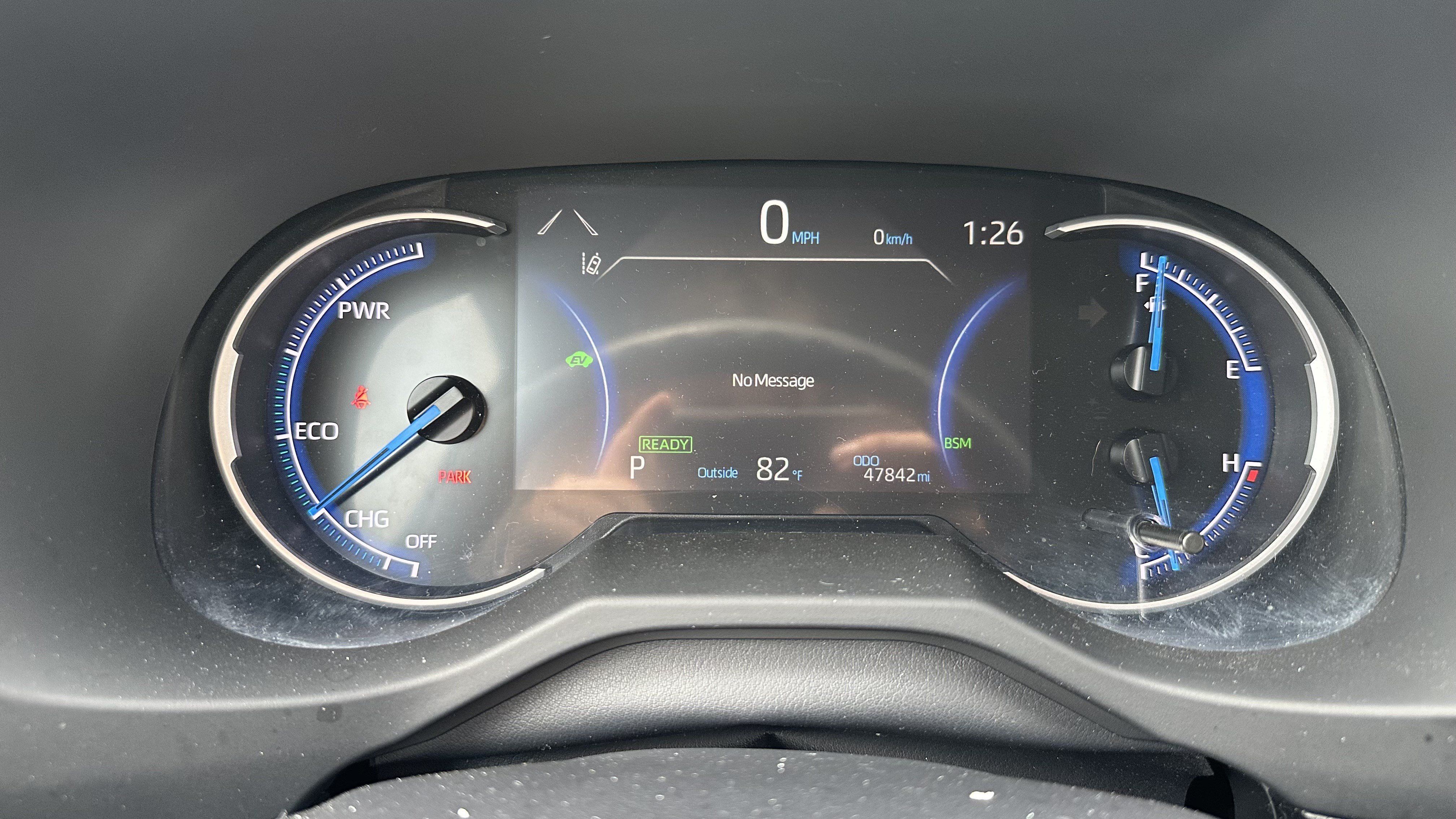 Used 2025 Toyota RAV4 XLE AWD/4WD image 22