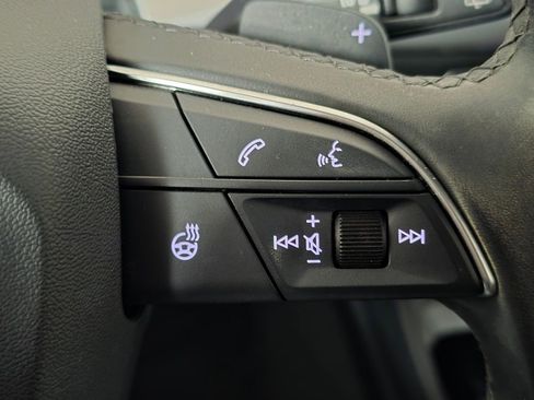 Used 2023 Audi Q5 2.0T Prestige w/ Prestige Package image 34