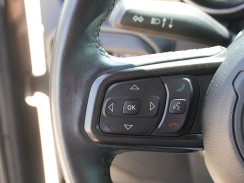 Used 2021 Jeep Gladiator Sport AWD/4WD image 26