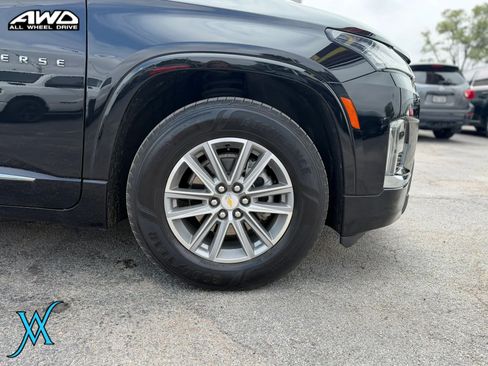 Used 2022 Chevrolet Traverse Premier w/ LPO, Floor Liner Package AWD/4WD image 9