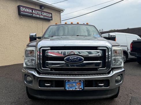 Used 2012 Ford F250 XLT w/ XLT Premium Pkg AWD/4WD image 2