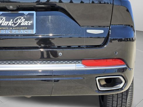 Used 2022 Jeep Grand Cherokee Summit image 5