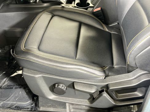 Used 2022 Ford Bronco Badlands image 18