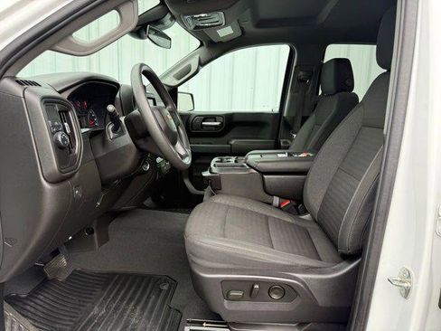 Used 2024 Chevrolet Silverado 1500 Custom image 6
