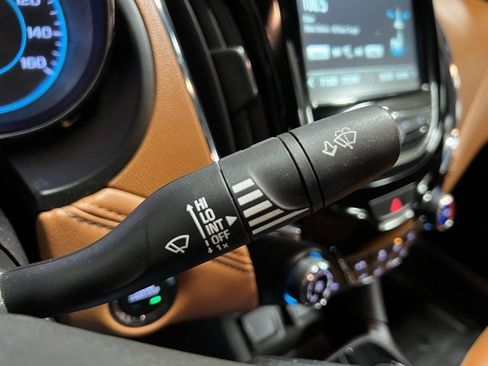 Used 2017 Chevrolet Cruze Premier image 34