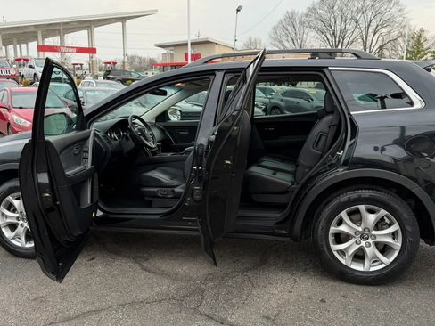 Used 2015 MAZDA CX-9 Touring w/ Touring Technology Package image 16