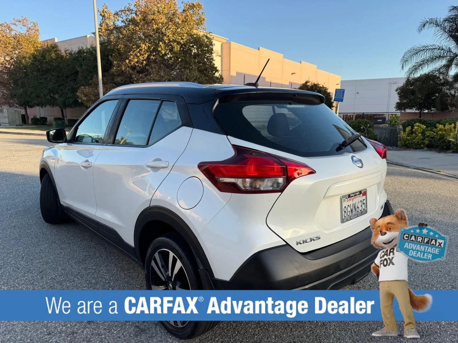 Used 2018 Nissan Kicks SV FWD image 10