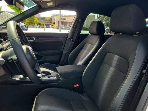 Certified 2025 Honda Civic Sport image 16