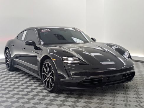 Used 2024 Porsche Taycan 4S image 7