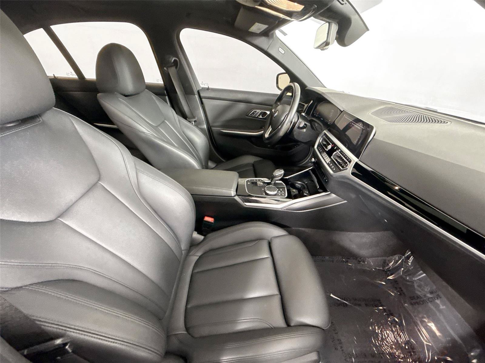 Used 2019 BMW 330i xDrive Sedan w/ Convenience Package AWD/4WD image 41