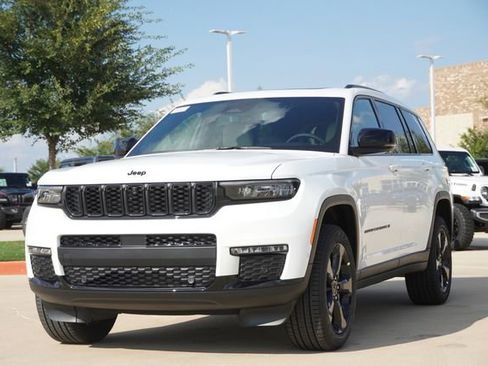 New 2025 Jeep Grand Cherokee L Limited w/ Luxury Tech Group II RWD image 3