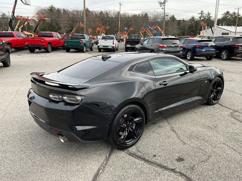 Used 2020 Chevrolet Camaro SS image 5