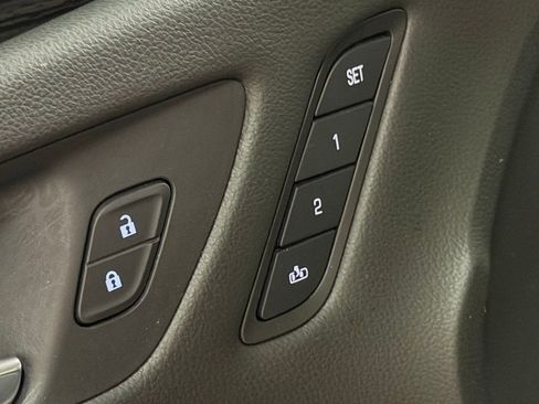 Used 2017 Buick Envision Premium image 29